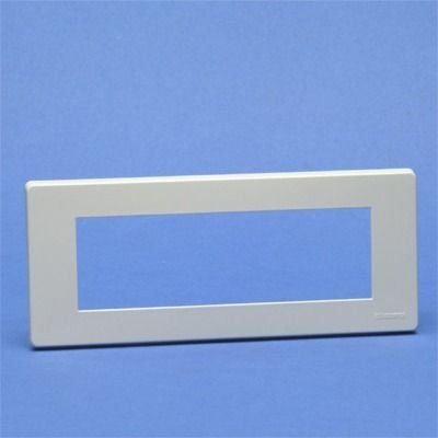 506L/6A/R Magic Ivoire Plaque de recouvrement 6/7 modules